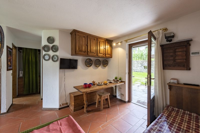 Cozy Apartment with Garden in Courmayeur
