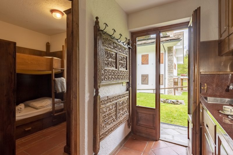 Cozy Apartment with Garden in Courmayeur