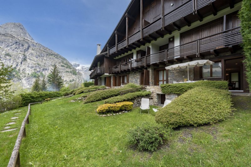 Plan Gorret Wonderful Apartment In Courmayeur