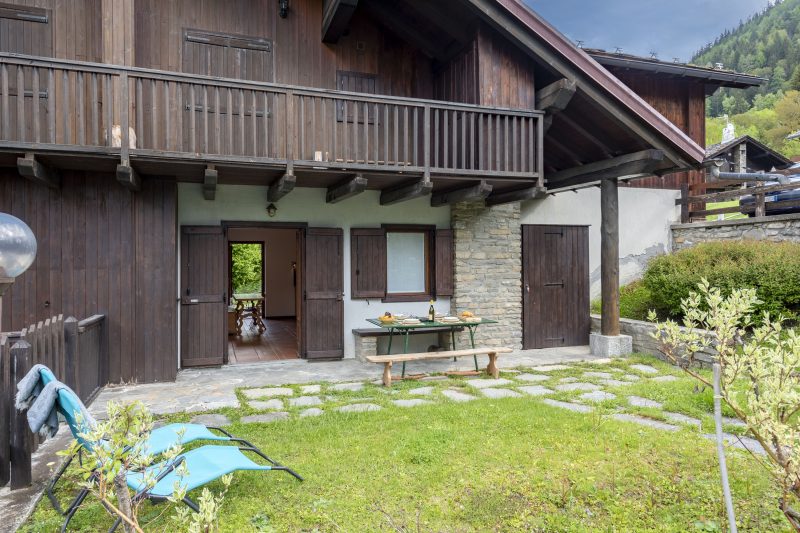 Charming Apart with Garden in Courmayeur