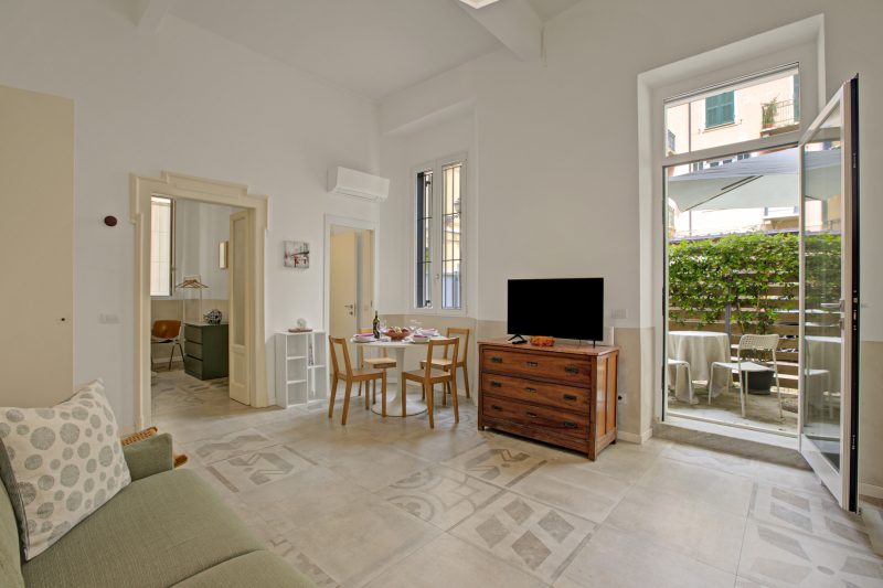 Beach & Relax - Private Parking and Veranda