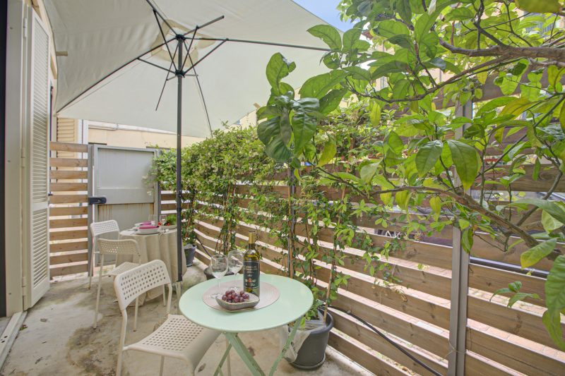 Beach & Relax - Private Parking and Veranda