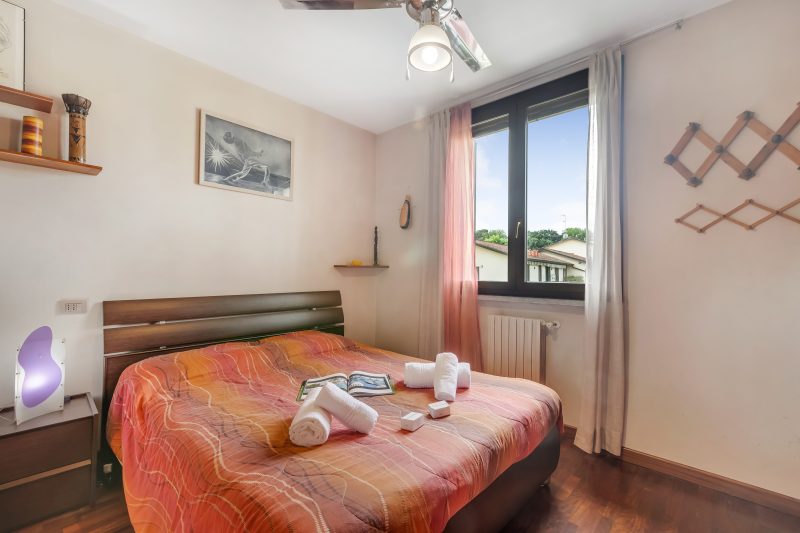 Angera Relax & Pool - Lake Maggiore Retreat