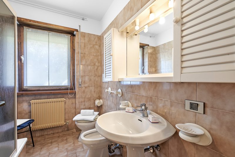 Il Giardino di Riva - Garden Apartment near the Lake