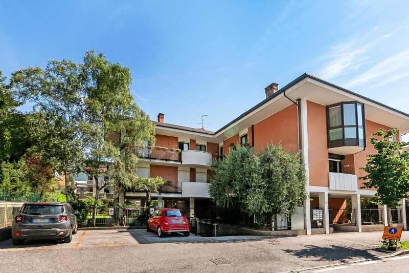 Il Giardino di Riva - Garden Apartment near the Lake