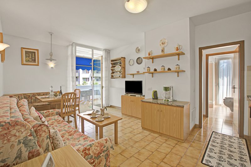 Garden & Surf By Rossana - Pool and Garden Apartment
