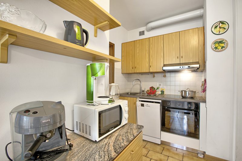 Garden & Surf By Rossana - Pool and Garden Apartment