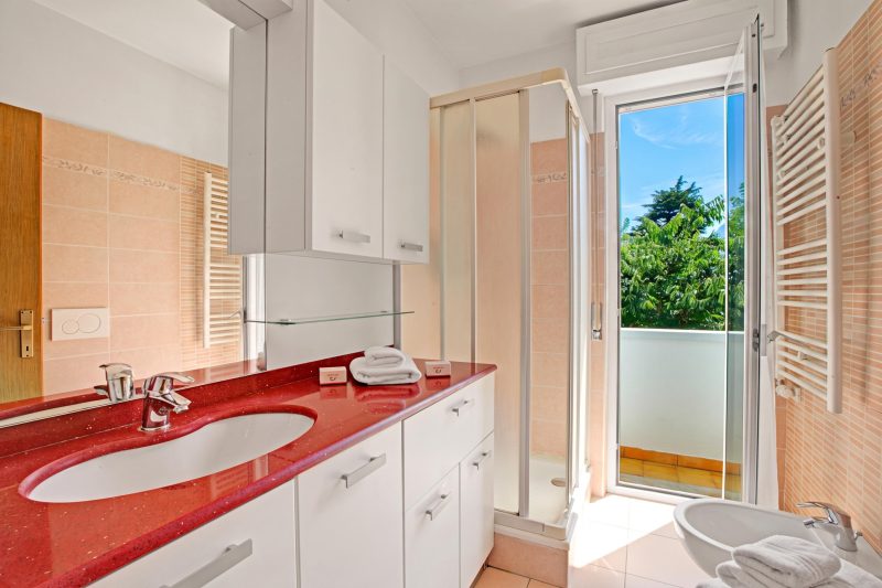 Garden & Surf By Rossana - Pool and Garden Apartment