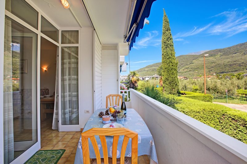 Garden & Surf By Rossana - Pool and Garden Apartment