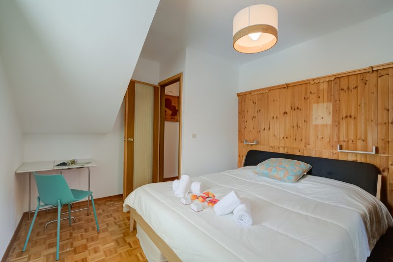 Comfort Tra Fiume E Pini with Shared Garden and Balcony