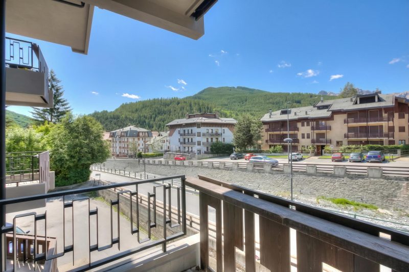 Comfort Tra Fiume E Pini with Shared Garden and Balcony