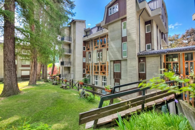 Comfort Tra Fiume E Pini with Shared Garden and Balcony