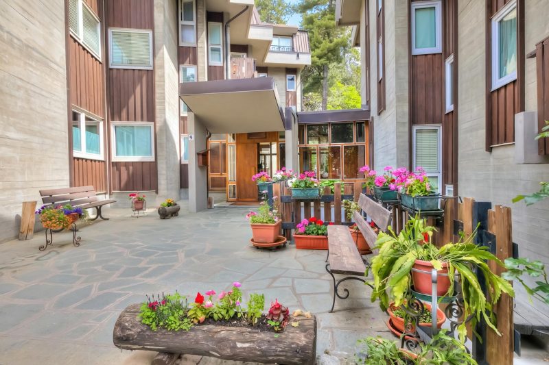 Comfort Tra Fiume E Pini with Shared Garden and Balcony