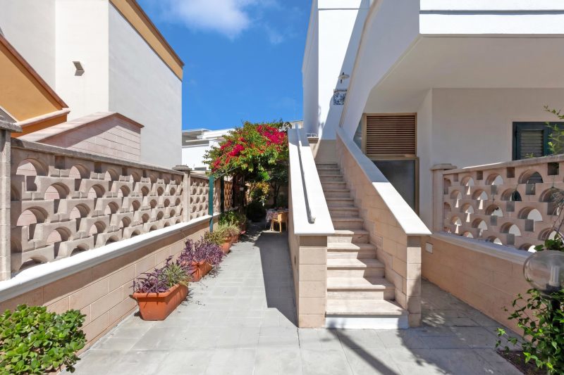 Casa Crystal Near The Sea - 5min Walk to San Foca