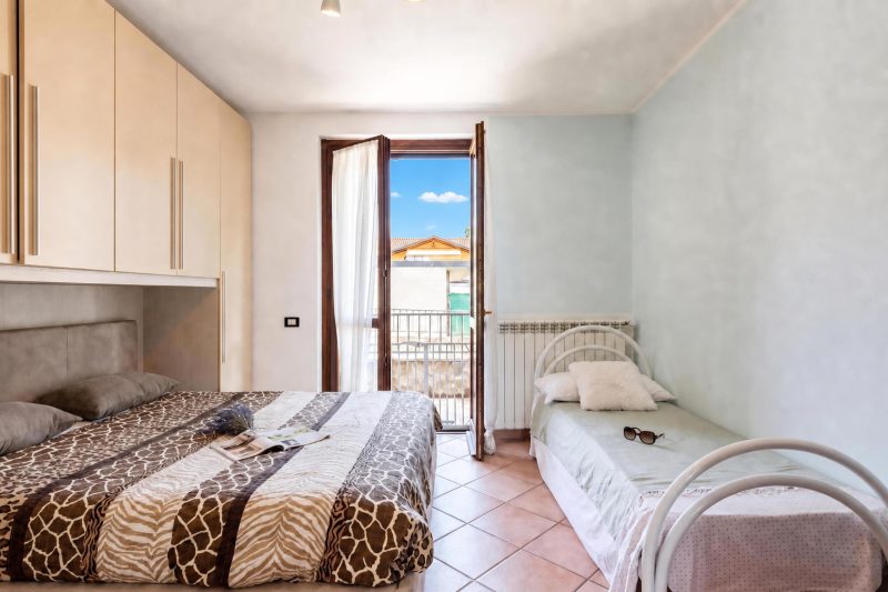 La Casa In Campagna: Rustic Retreat 800m from the Lake