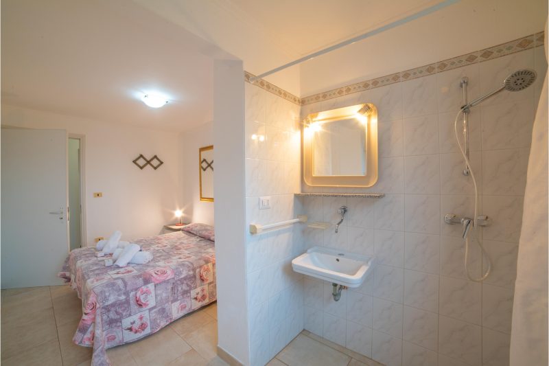 Villa Felloniche Sea-View Terrace Apt 250m to Beach