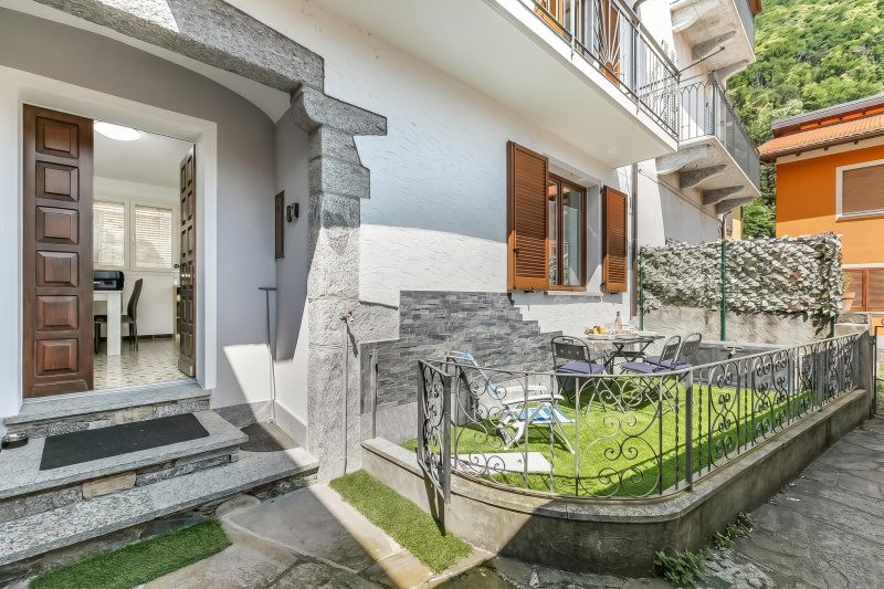 L' angolino di Cannobio: Stone Home for 4 with Terrace