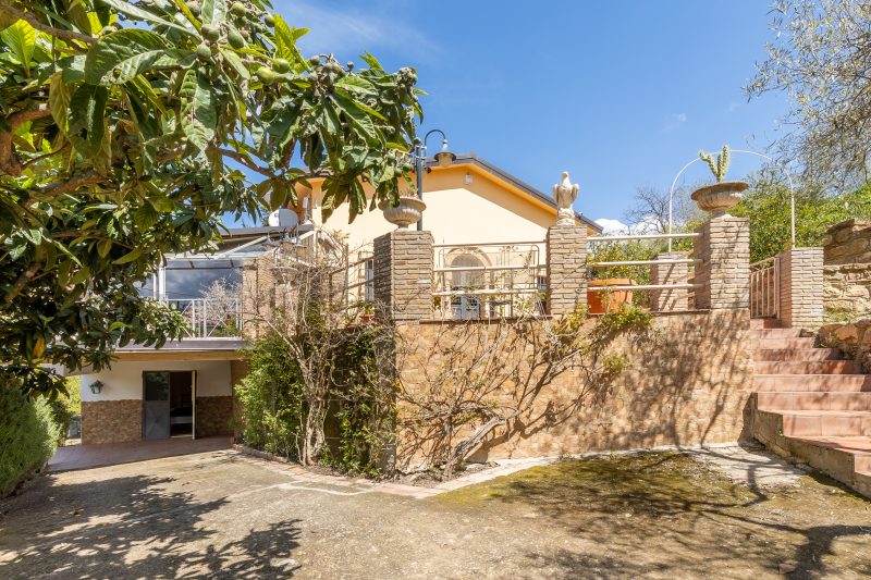 Villa Falcone