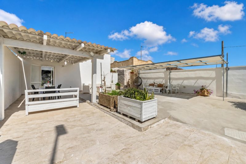 Villa Benedetta 50m from Beach