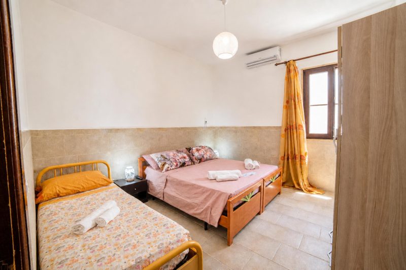 Villa Benedetta 50m from Beach