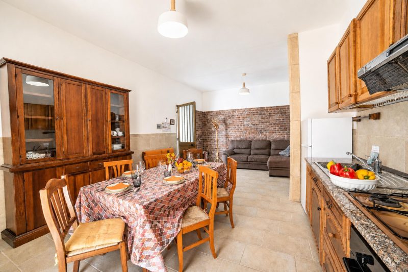 Villa Benedetta 50m from Beach
