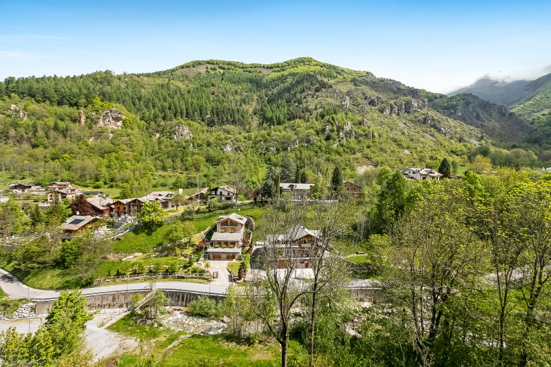 Boutique Apartment Limone Ski In Ski Out