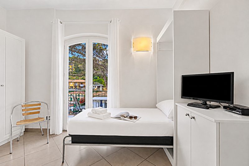 Seaview Pool Retreat  - M20