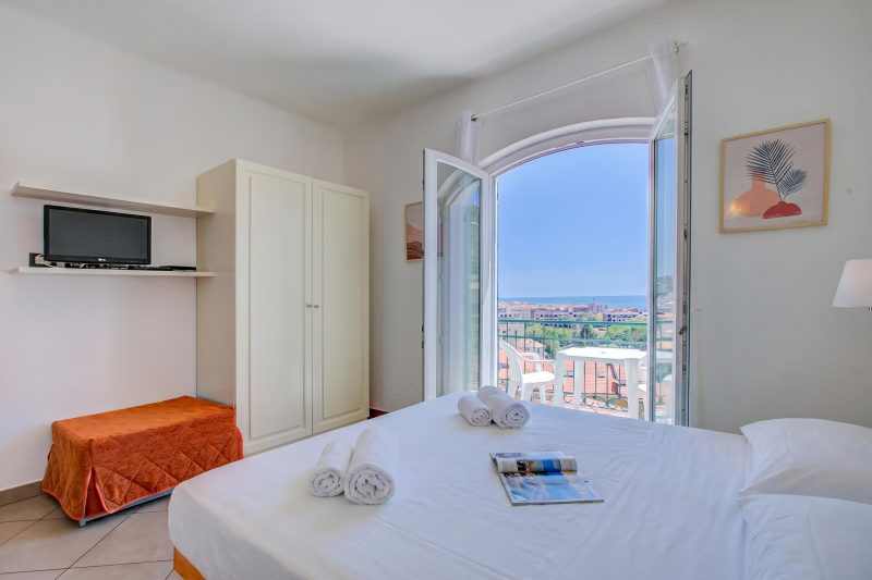 Seaview Pool Retreat - M19