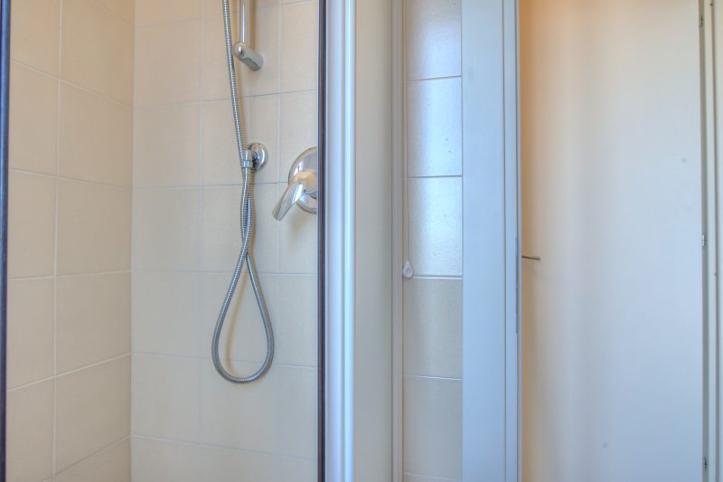 Seaview Pool Retreat - M18