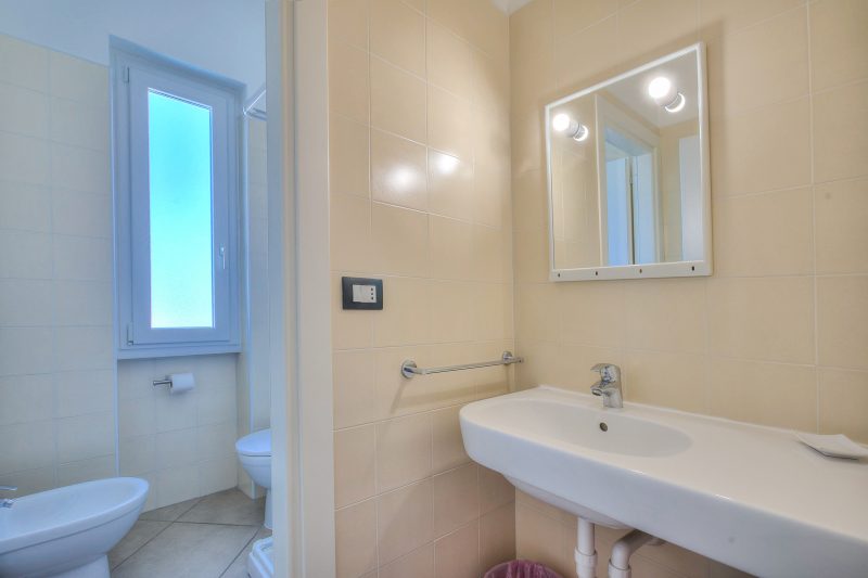 Seaview Pool Retreat - M16