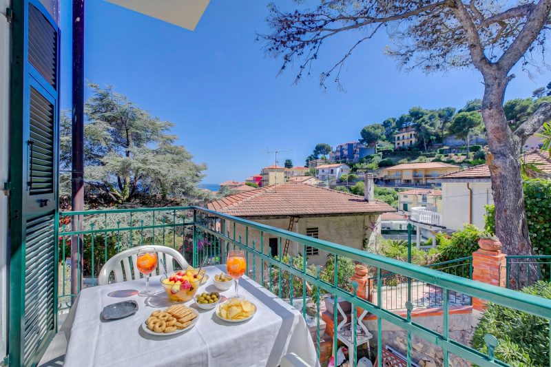 Seaview Pool Retreat - M11