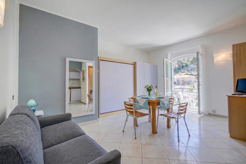 Seaview Pool Retreat - M11