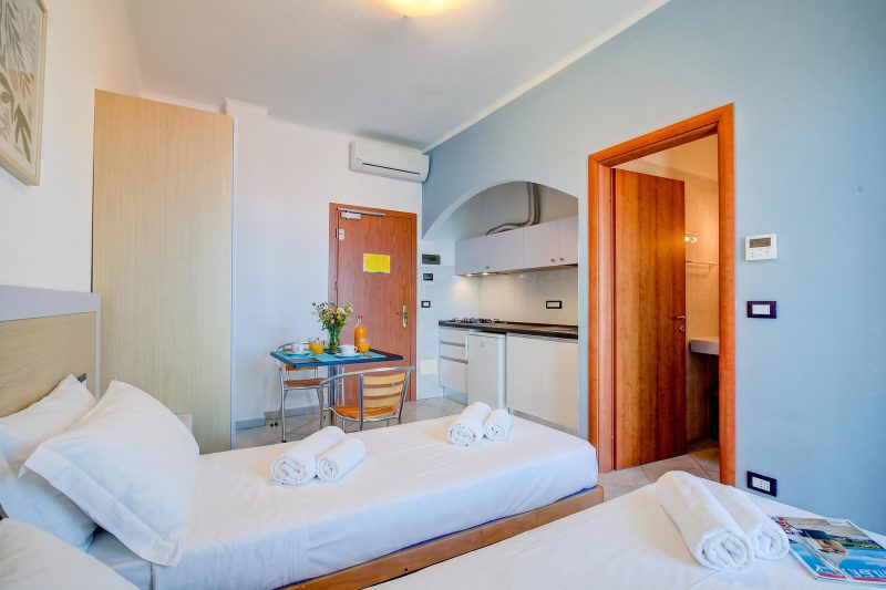 Seaview Pool Retreat - M8