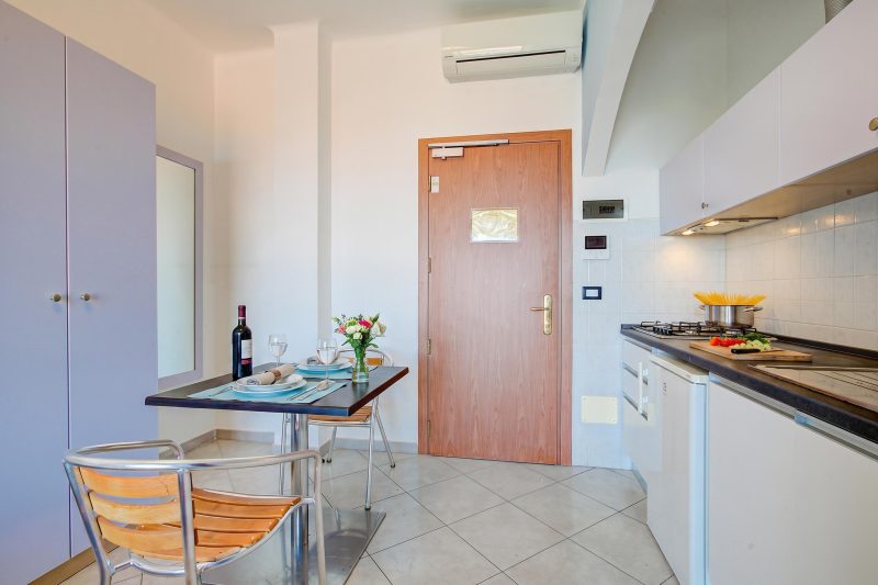 Seaview Pool Retreat - M8