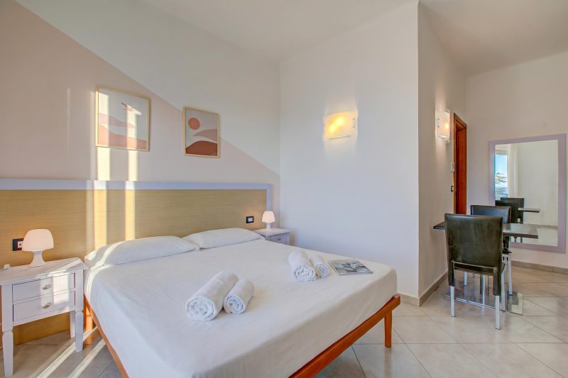 Seaview Pool Retreat - M10