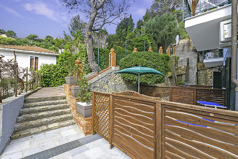 Seaview Pool Retreat - B2