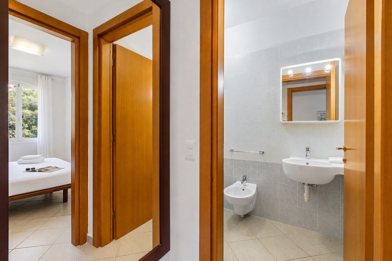 Seaview Pool Retreat - B25