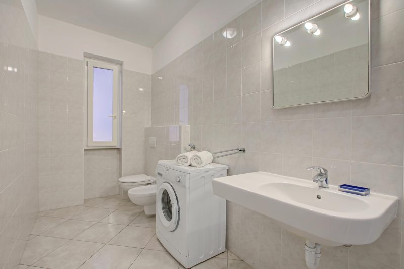 Seaview Pool Retreat - T12