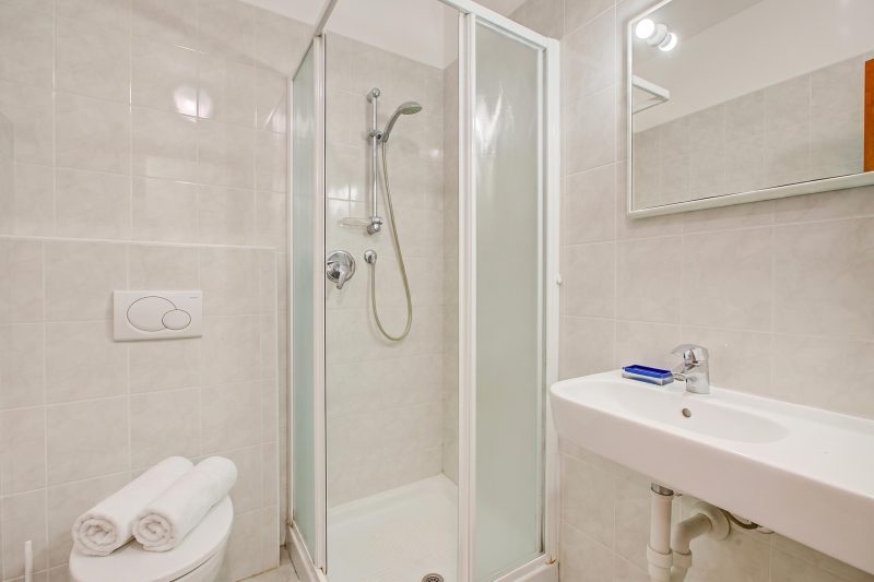 Seaview Pool Retreat - T12