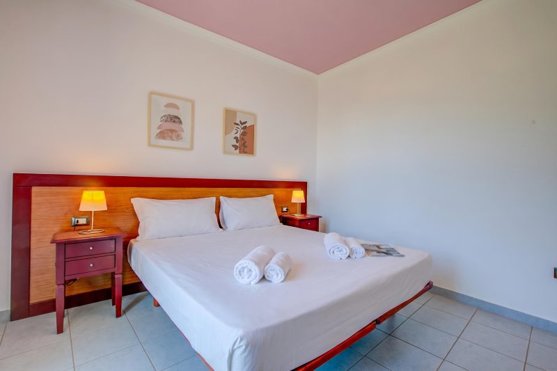 Seaview Pool Retreat - T26