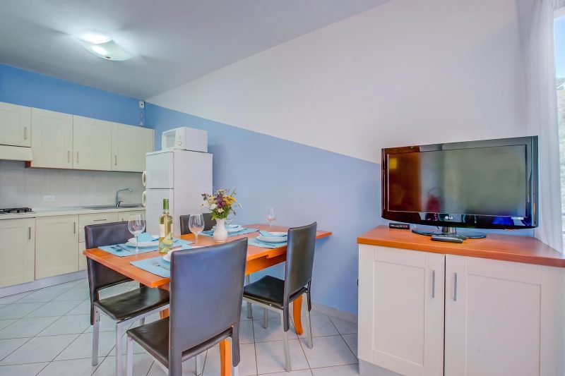 Seaview Pool Retreat - T26