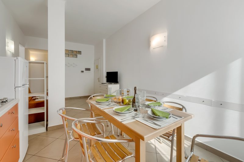 Seaview Pool Retreat - T21