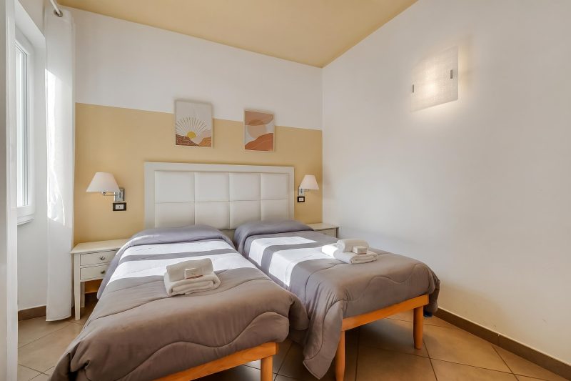 Seaview Pool Retreat - T21