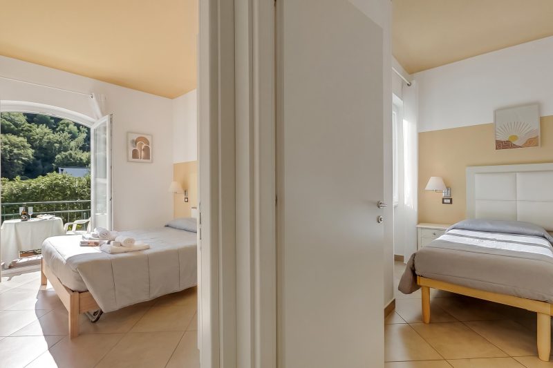 Seaview Pool Retreat - T21