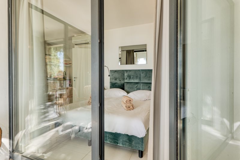 Boutique Pool Apt. Balzi Rossi - Roma 1