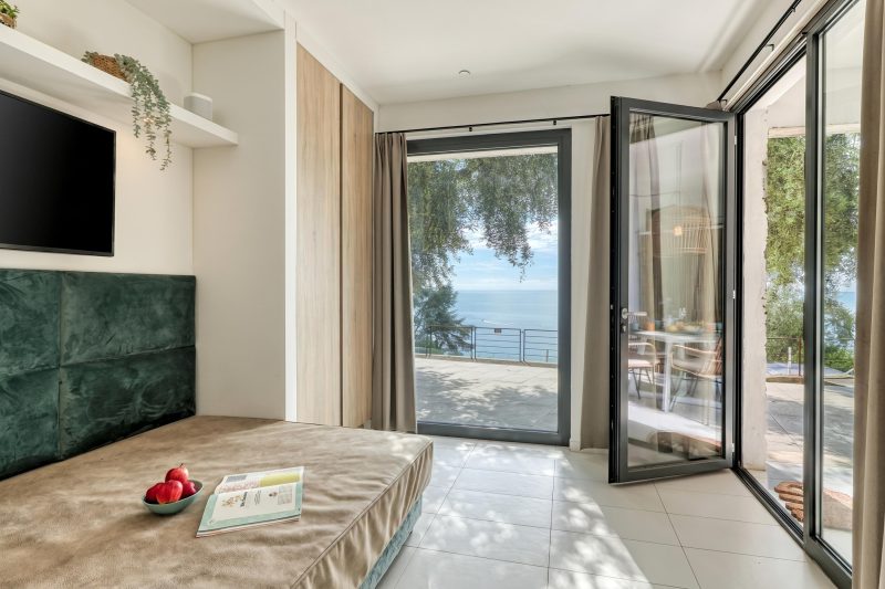 Boutique Pool Apt. Balzi Rossi - Roma 2