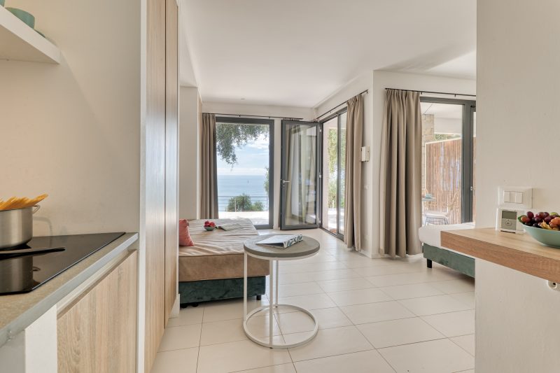 Boutique Pool Apt. Balzi Rossi - Roma 5