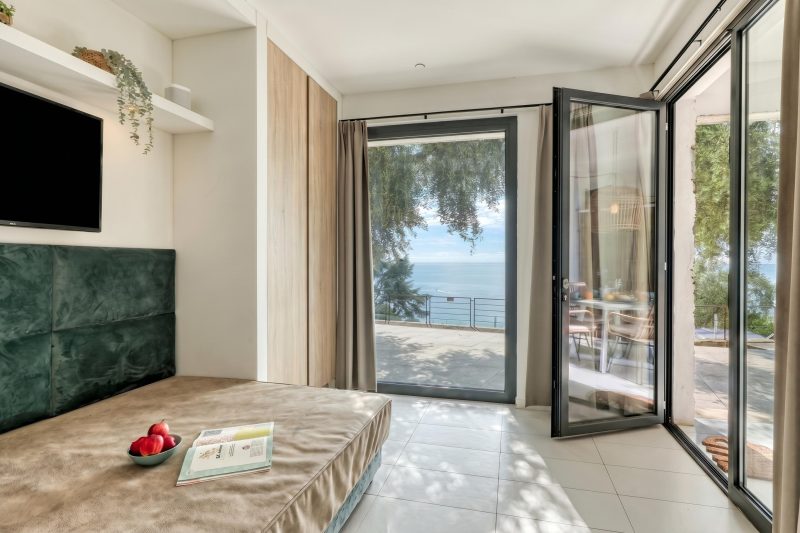 Boutique Pool Apt. Balzi Rossi - Roma 5