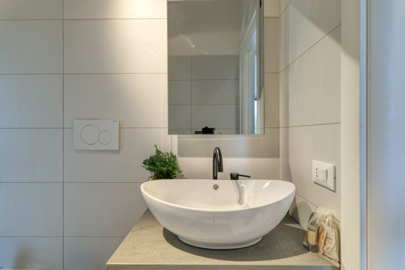 Boutique Pool Apt. Balzi Rossi - Lucca 1