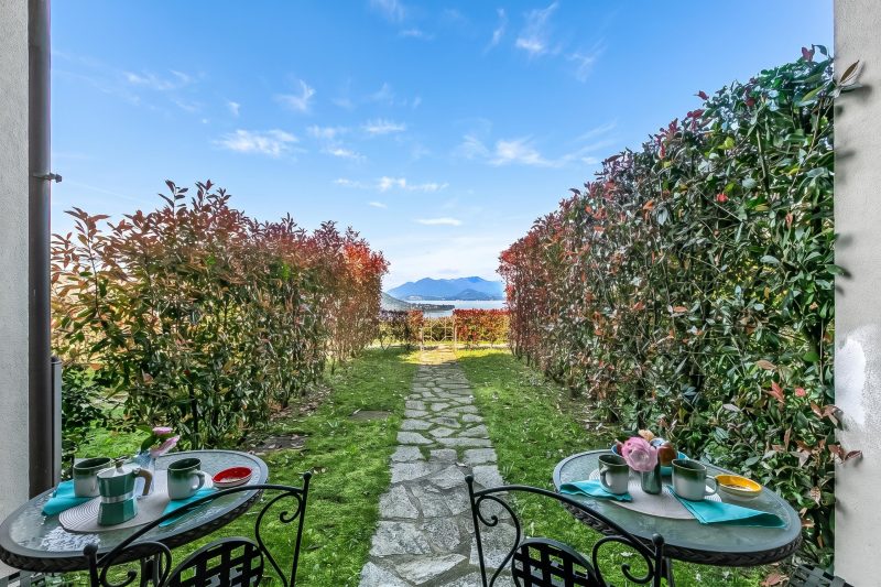 Aquavista Pool and Lake Maggiore View